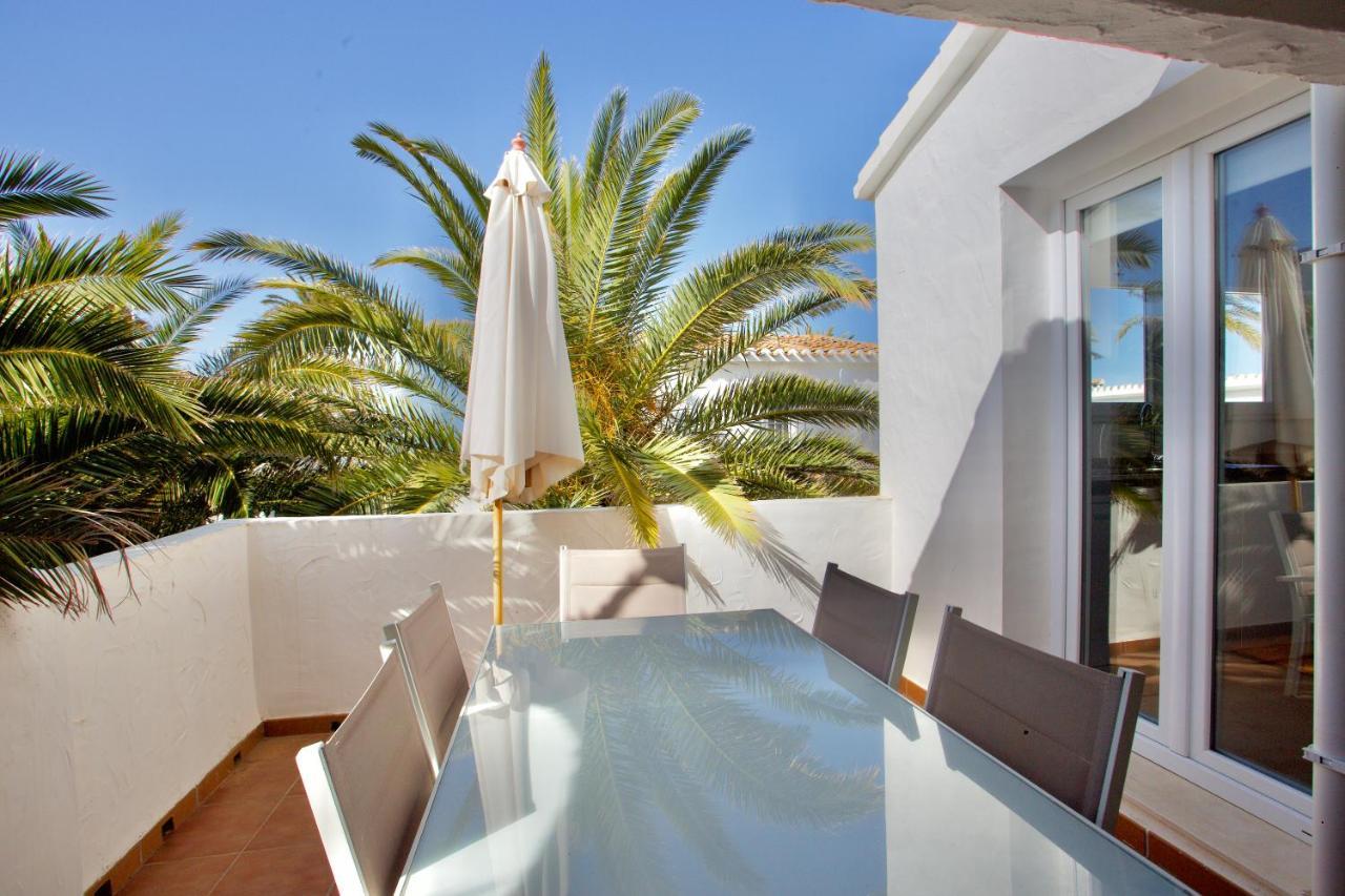 Urbanizacion El Oasis, 20 Villas En 1ª Linea Playa Denia Exterior photo